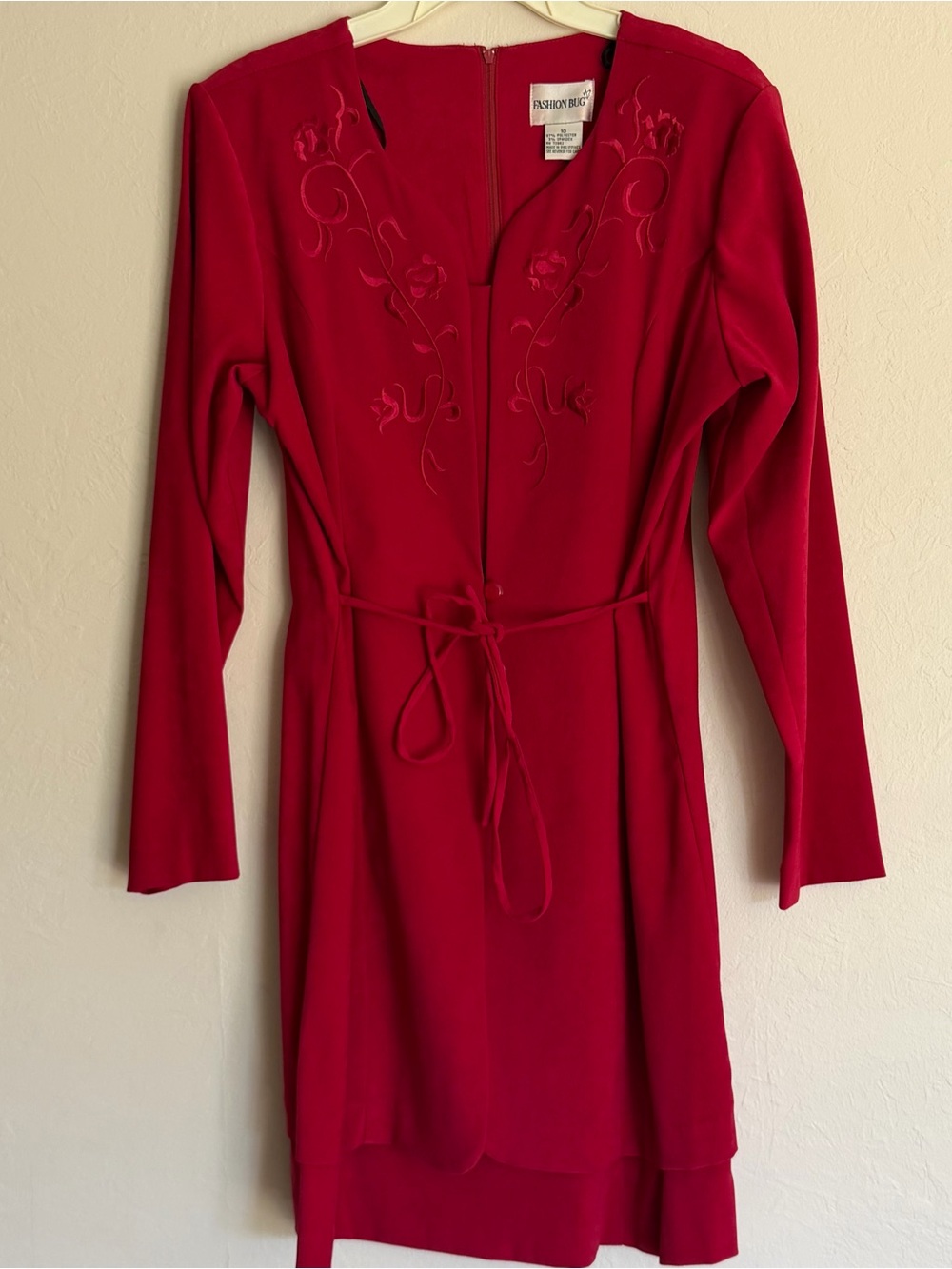 Fashion Bug Women's Red Embroidered Tie Waist Dress One PC Size 10 Vintage